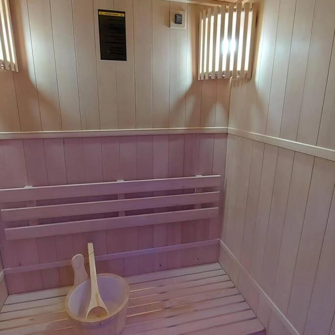 Loveroom Sauna, Balneo, Parking Prive Dans Le Centre De Honfleur Kültér fotó