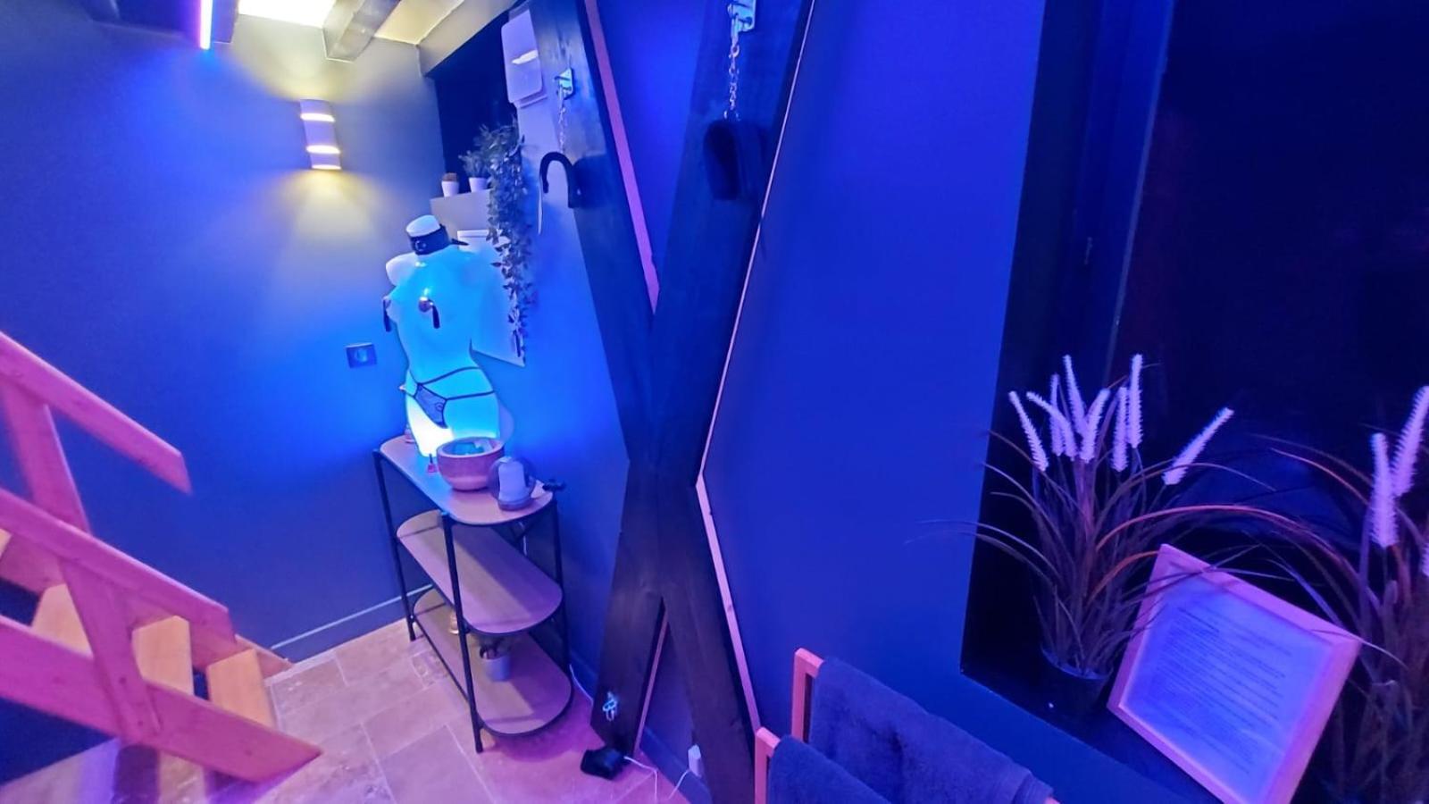 Loveroom Sauna, Balneo, Parking Prive Dans Le Centre De Honfleur Kültér fotó