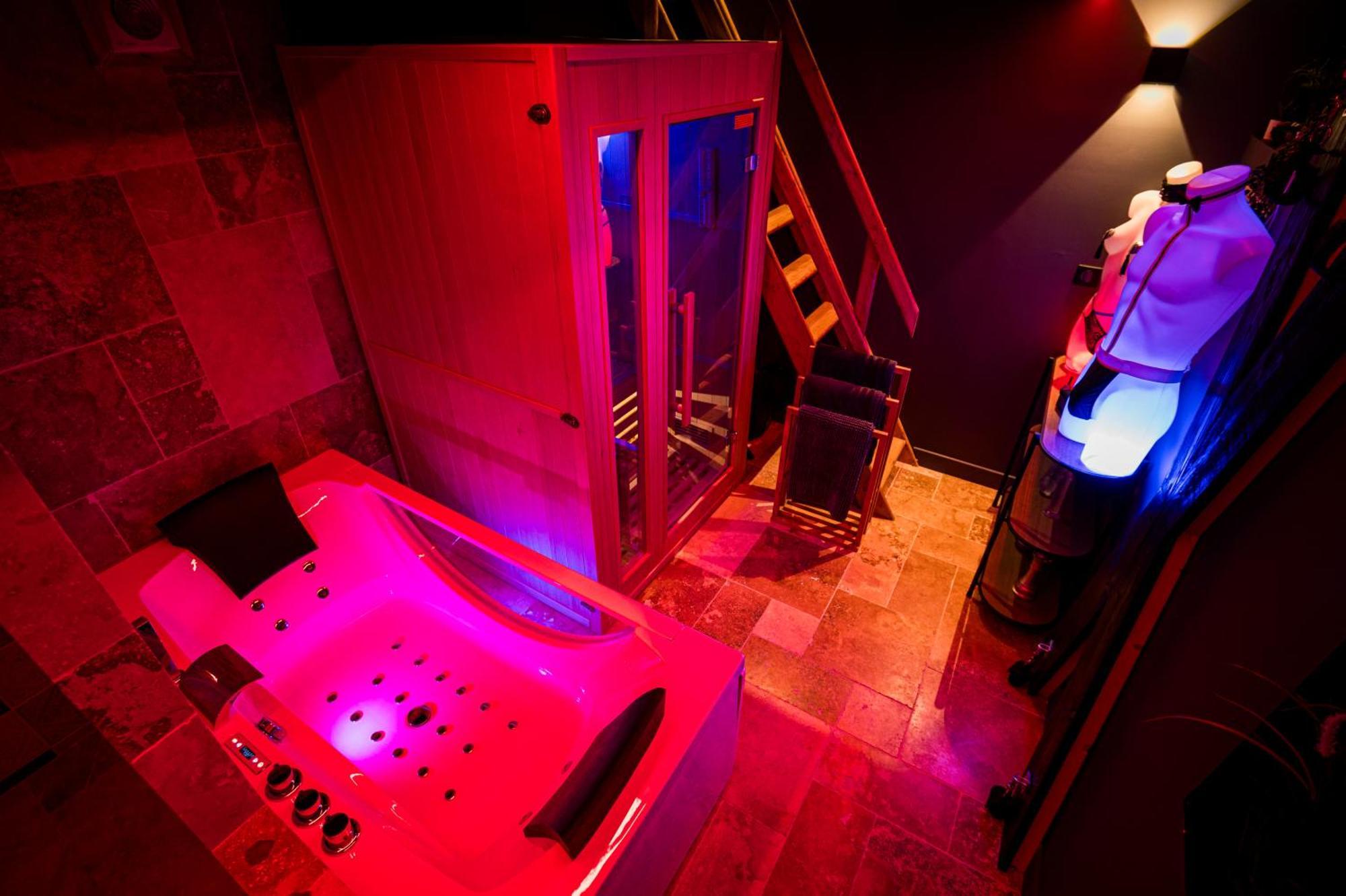 Loveroom Sauna, Balneo, Parking Prive Dans Le Centre De Honfleur Szoba fotó