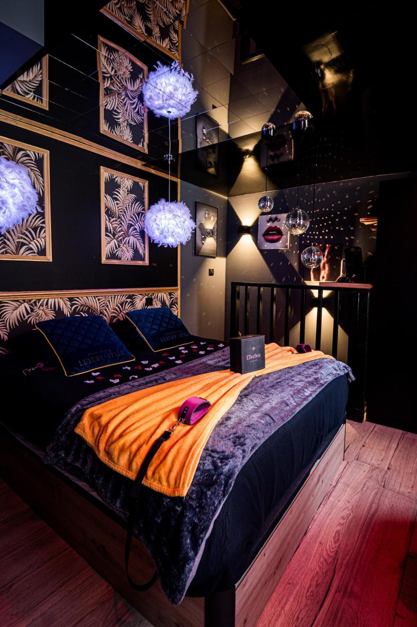 Loveroom Sauna, Balneo, Parking Prive Dans Le Centre De Honfleur Szoba fotó